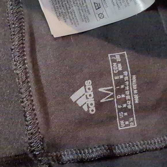 THREE PACK- WOMENS LEGGINGS - Picture 2 of 4